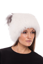 Load image into Gallery viewer, Knitted Hat “Kitty” with Fox White
